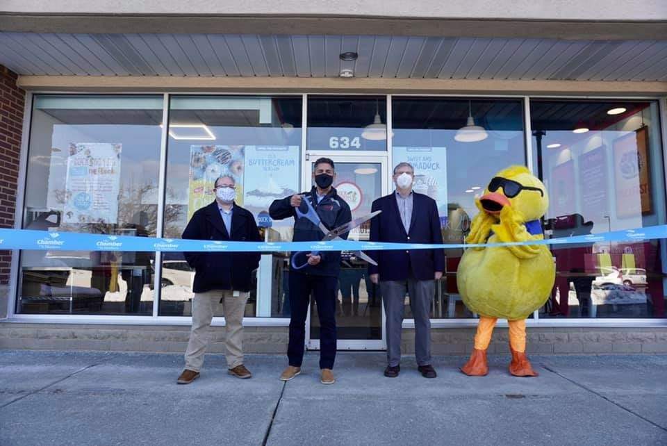 duck donuts opening